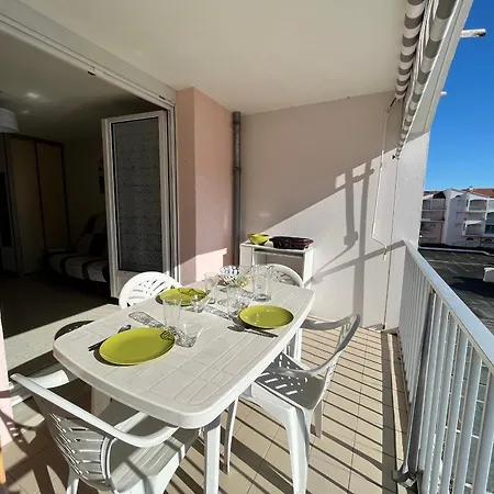 Apartmán Studio Cabine Classe 1 Etoile Avec Balcon, Ascenseur Et Garage Proche Plages Et Commerces - Fr-1-539-32 *